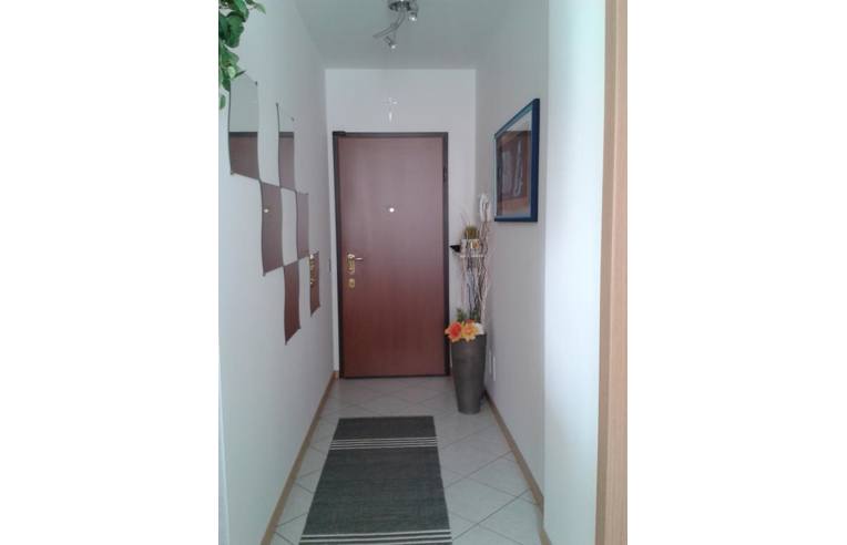 appartamento in vendita a Tradate in zona Ceppine