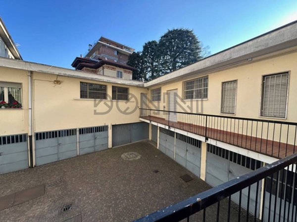 ufficio in vendita a Tradate