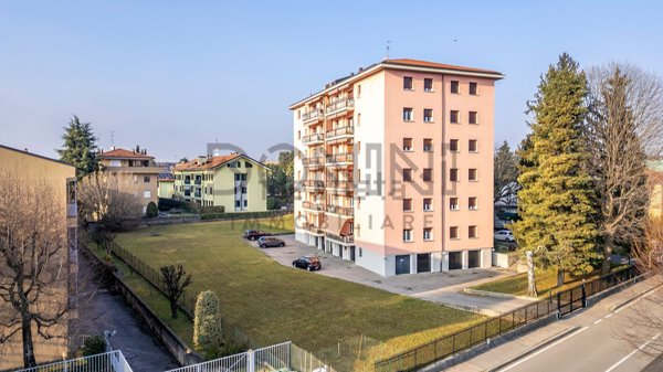 appartamento in vendita a Tradate
