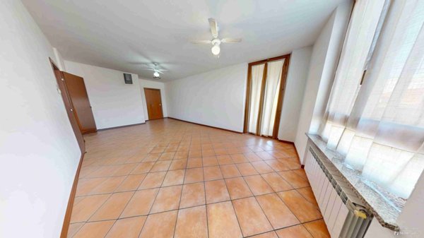 appartamento in vendita a Tradate in zona Ceppine