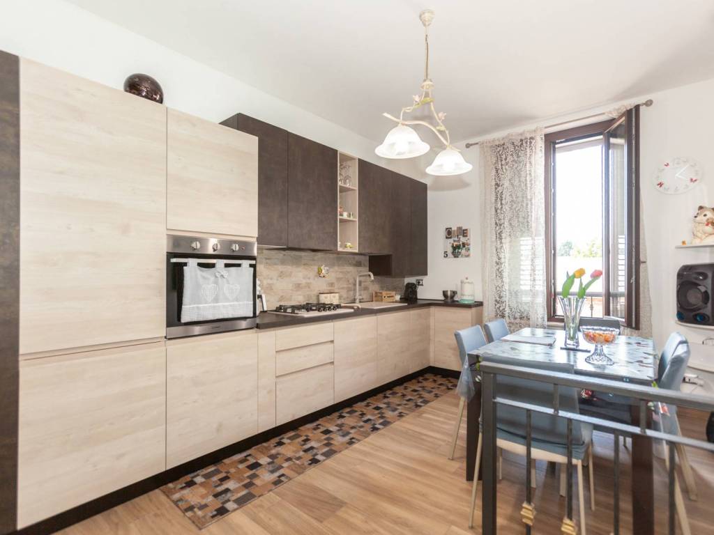 appartamento in vendita a Tradate