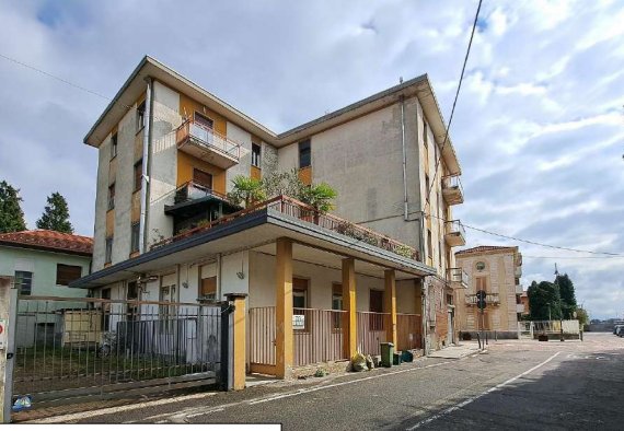 appartamento in vendita a Tradate