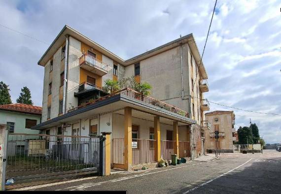 appartamento in vendita a Tradate