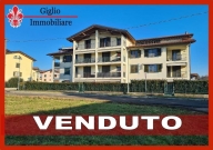 appartamento in vendita a Tradate in zona Ceppine
