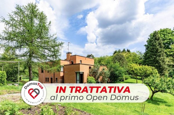 casa indipendente in vendita a Tradate