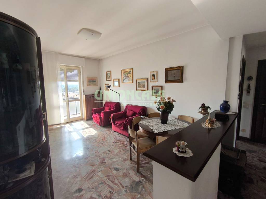 appartamento in vendita a Tradate