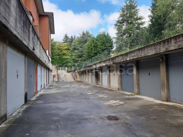casa indipendente in vendita a Tradate