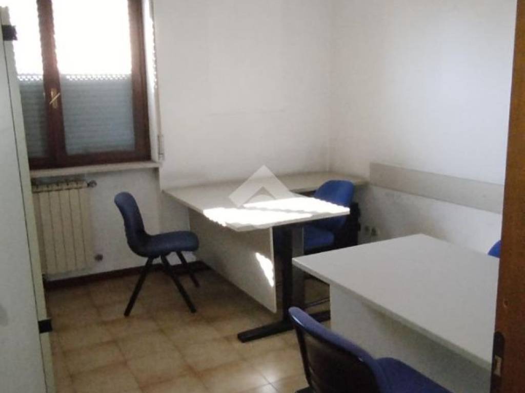 ufficio in vendita a Tradate