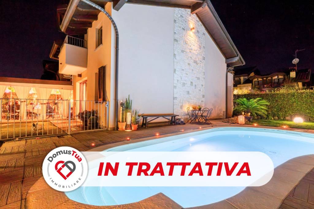 casa indipendente in vendita a Tradate