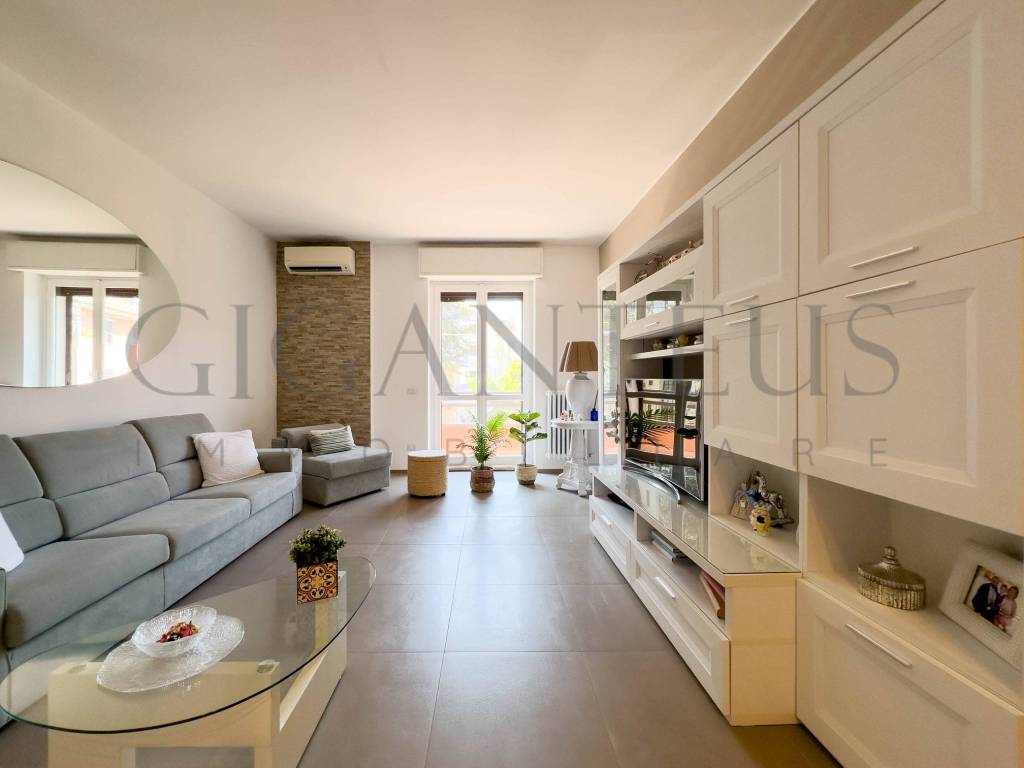 appartamento in vendita a Tradate