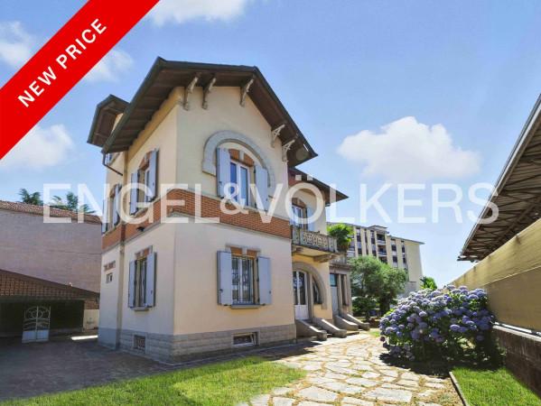 casa indipendente in vendita a Tradate