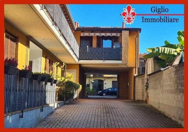 appartamento in vendita a Tradate in zona Abbiate Guazzone