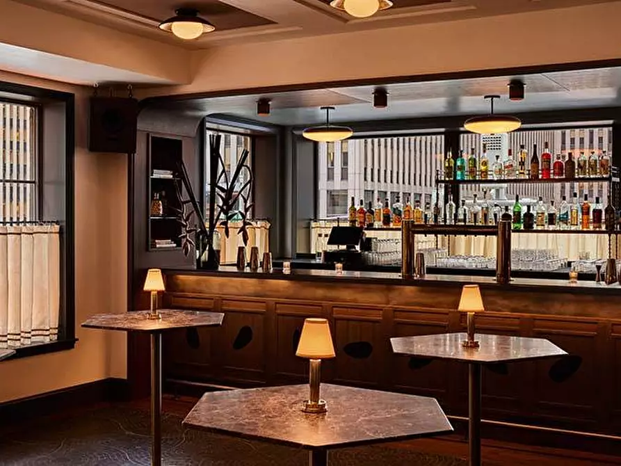 negozio in vendita a Tradate