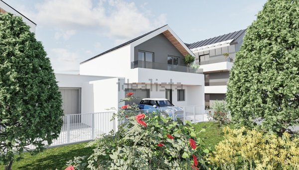 casa indipendente in vendita a Tradate