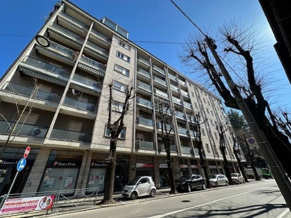 ufficio in vendita a Tradate