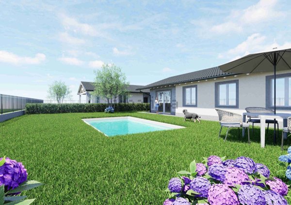 casa indipendente in vendita a Tradate