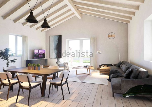 casa indipendente in vendita a Tradate