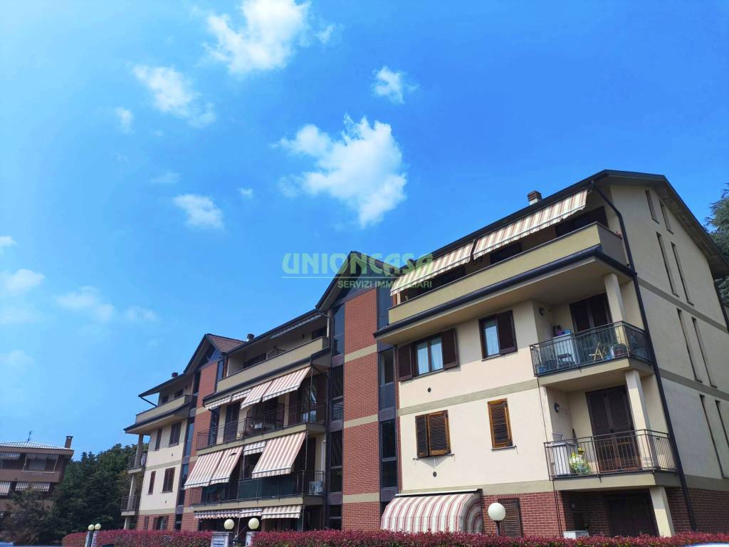 appartamento in vendita a Tradate