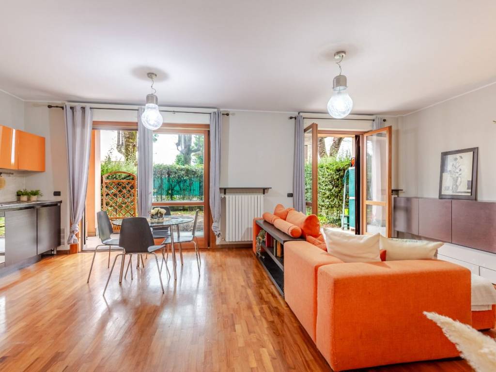 appartamento in vendita a Tradate