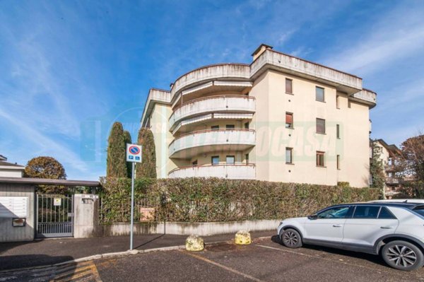 appartamento in vendita a Tradate