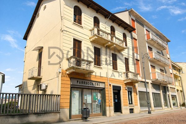 appartamento in vendita a Tradate