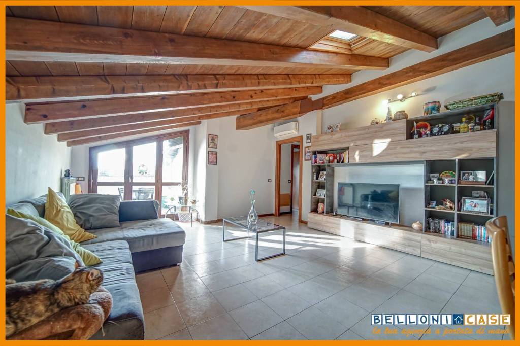 appartamento in vendita a Tradate