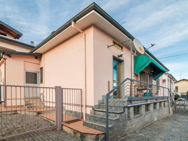 appartamento in vendita a Tradate