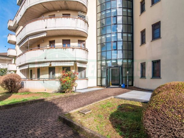 appartamento in vendita a Tradate
