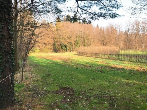 terreno agricolo in vendita a Tradate