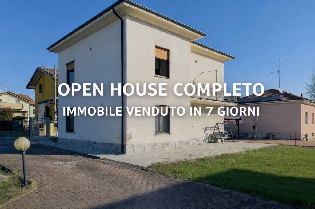 casa indipendente in vendita a Tradate