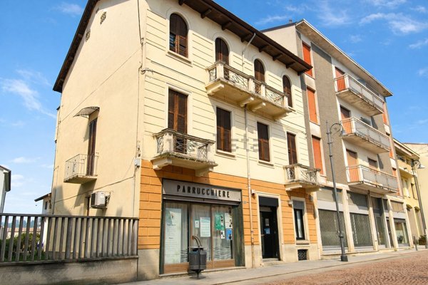 appartamento in vendita a Tradate