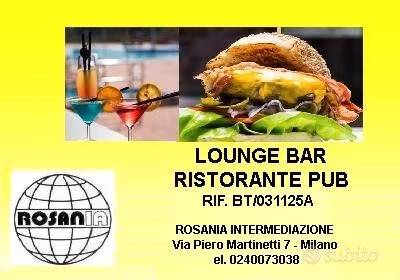 negozio in vendita a Tradate