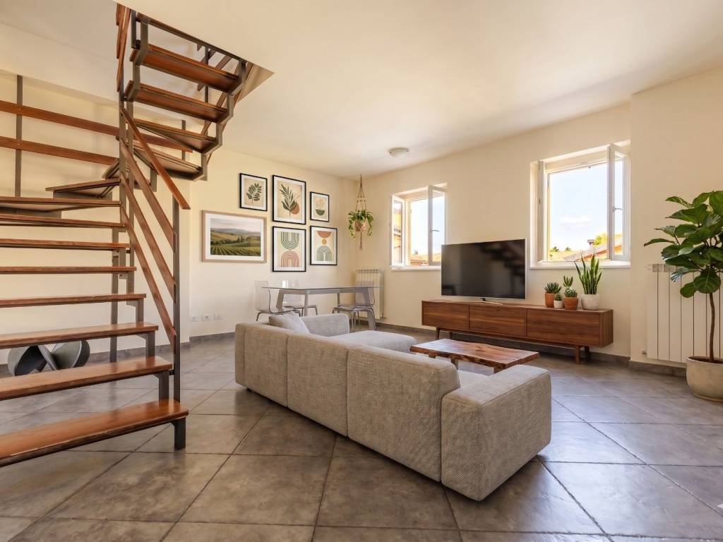 appartamento in vendita a Tradate in zona Abbiate Guazzone