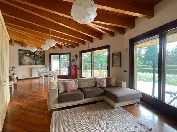 appartamento in vendita a Tradate