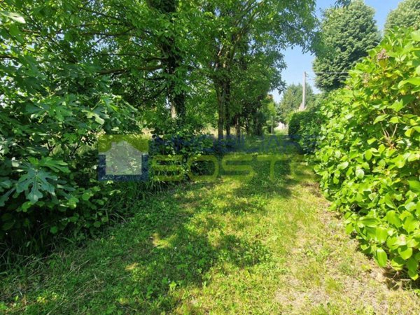 terreno agricolo in vendita a Tradate