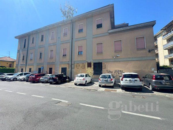 intera palazzina in vendita a Tradate