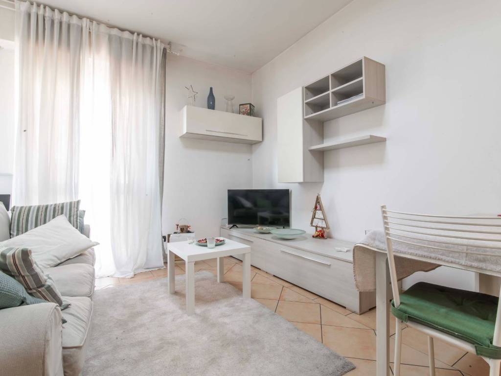 appartamento in vendita a Tradate in zona Ceppine