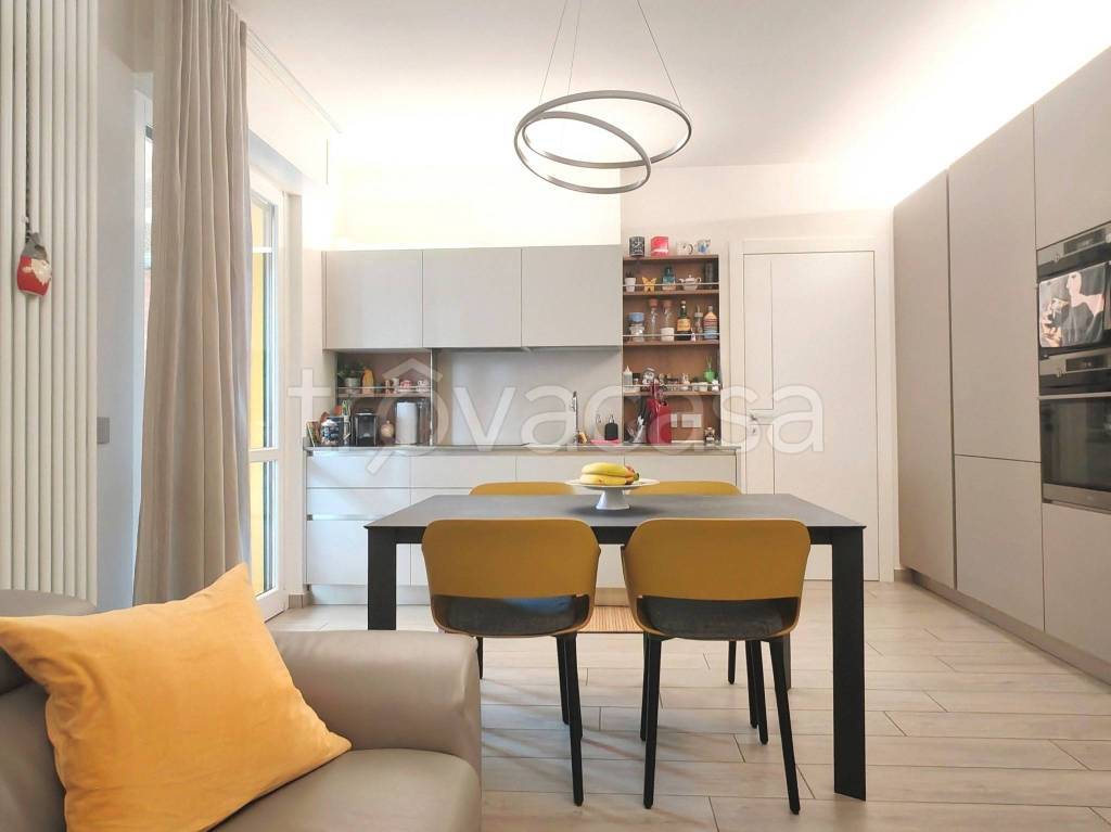 appartamento in vendita a Tradate