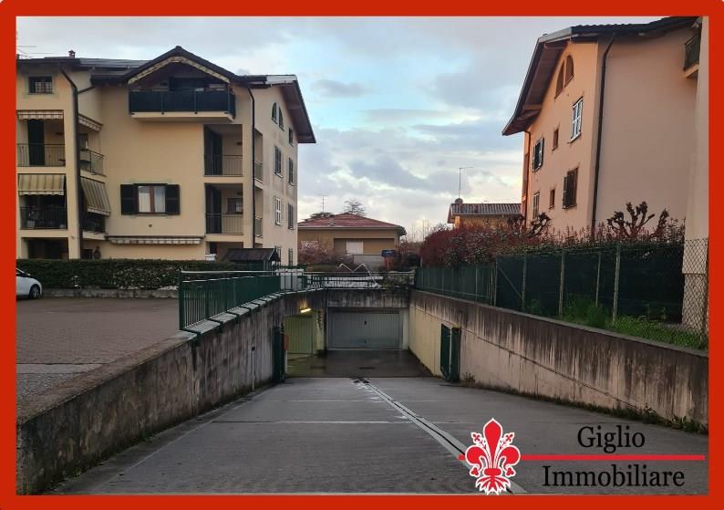 box auto in vendita a Tradate in zona Ceppine