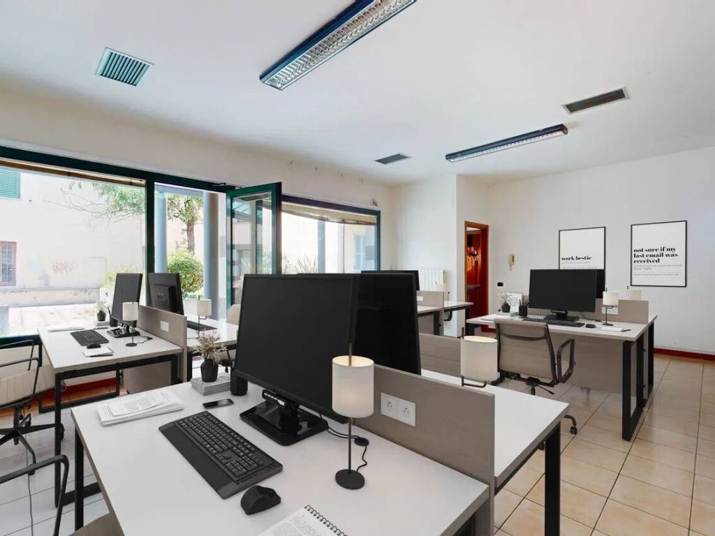 ufficio in vendita a Tradate
