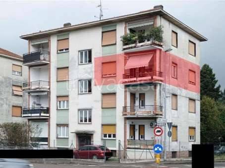 appartamento in vendita a Tradate in zona Abbiate Guazzone