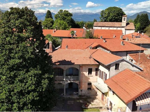 appartamento in vendita a Travedona-Monate