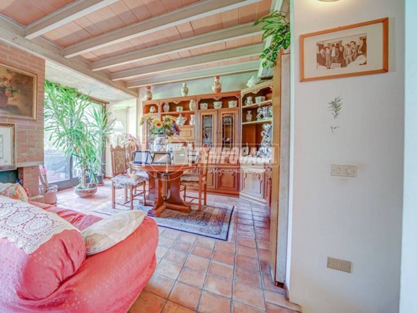 appartamento in vendita a Travedona-Monate