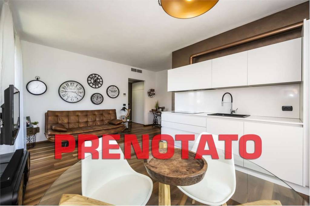 appartamento in vendita a Travedona-Monate
