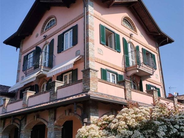 appartamento in vendita a Travedona-Monate