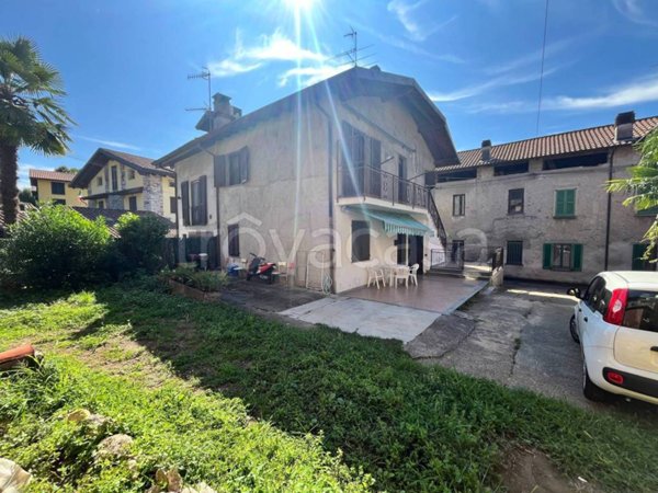 appartamento in vendita a Travedona-Monate