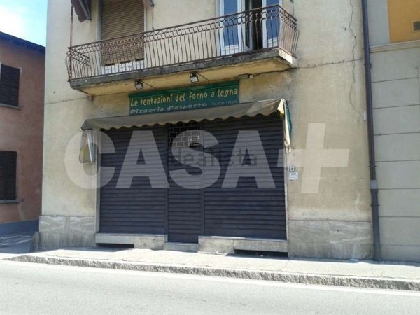 casa indipendente in vendita a Travedona-Monate