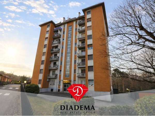 appartamento in vendita a Travedona-Monate