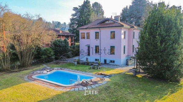 casa indipendente in vendita a Travedona-Monate