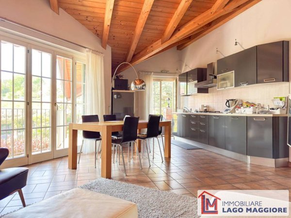 appartamento in vendita a Travedona-Monate